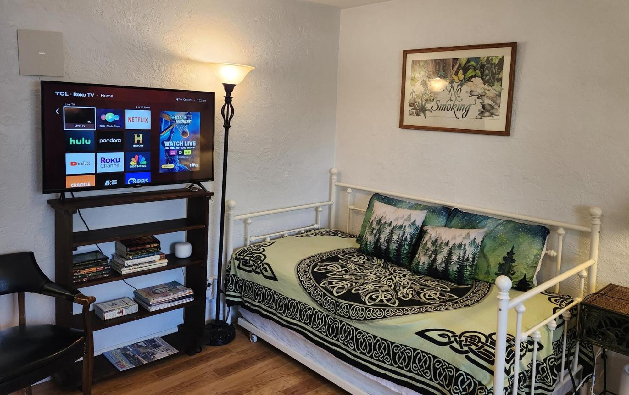 Sweet 2 Bedroom Close To U Of Oregon & Track! ユージーン エクステリア 写真